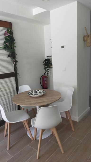 Apartamento Laurana Santander Bagian luar foto